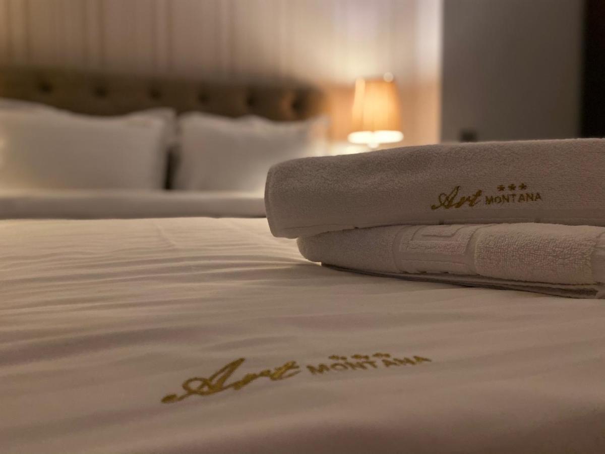 Hotel Art Montana Предял Экстерьер фото